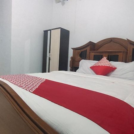 Hotel Oyo 90157 Griya Andon Syariah Cirebon Esterno foto