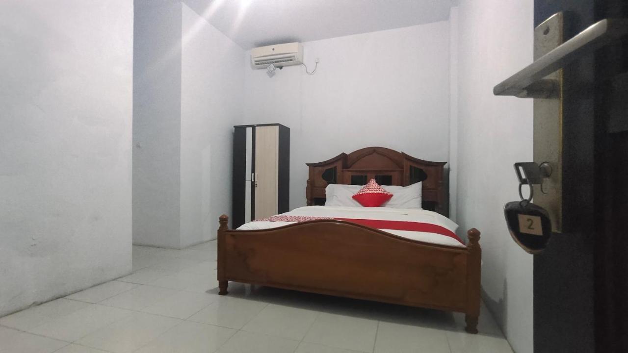 Hotel Oyo 90157 Griya Andon Syariah Cirebon Esterno foto